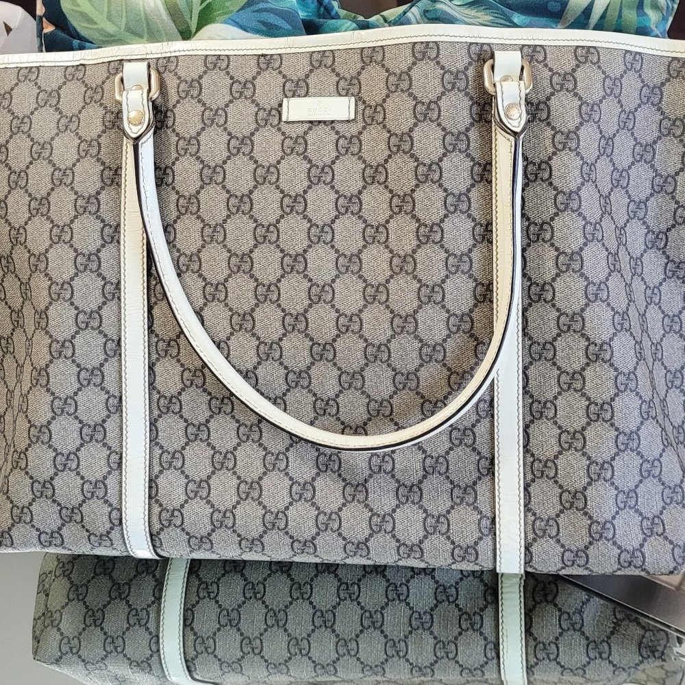 GUCCI**RARE EXTRA LARGE SIZE **20 X 13 X 8** TOTE CREAM/TAN - Picture 5 of 14